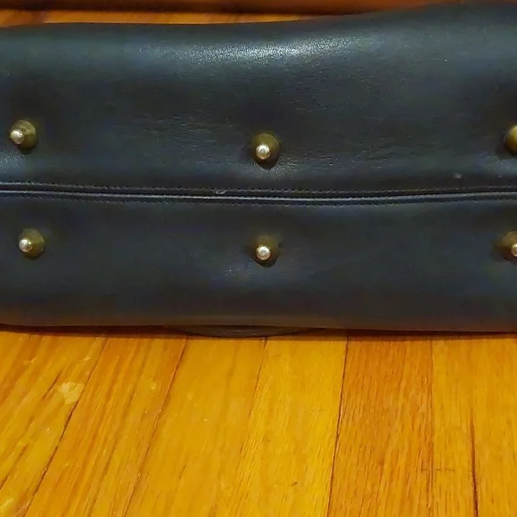 Vintage Coach Bag with brass feet - Picture 4 of 7